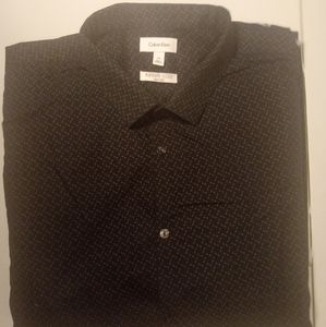 Calvin Klein non-iron long sleeve button down